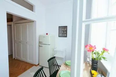 Kuchnia lub aneks kuchenny w obiekcie Piekarska 2A - 2 sypialnie - Stare Miasto - Better Rental
