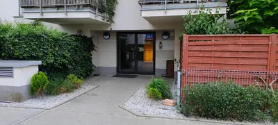 Budynek, w którym mieści się apartament
