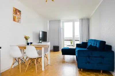 Telewizja i/lub zestaw kina domowego w obiekcie ShortStayPoland Grzybowska B167