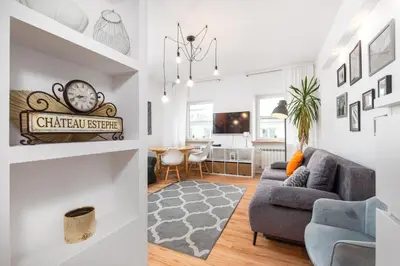 Część wypoczynkowa w obiekcie Apartment Chmielna 2 by Your Freedom