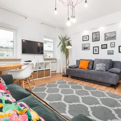 Apartment Chmielna 2 by Your Freedom