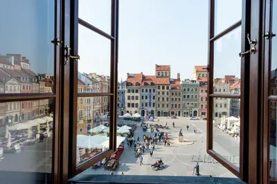 Widok na miasto Warszawa z tego apartamentu