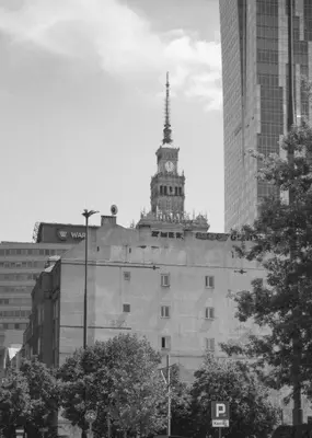 Plan piętra w obiekcie KOMFORTOWY APARTAMENT W ŚCISŁYM CENTRUM WARSZAWY Comfortable apartment in the very center of Warsaw