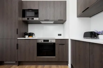 Kuchnia lub aneks kuchenny w obiekcie Apartamenty Ludwiki z Parkingiem by Noclegi Renters