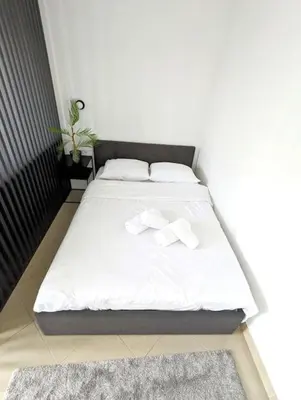 Łóżko lub łóżka w pokoju w obiekcie Relax Studio Centrum Lux Mattress-Bath-Netflix