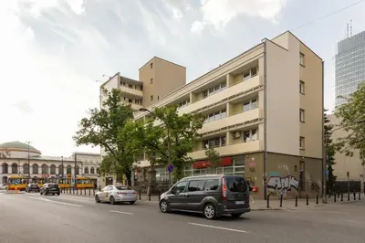 Budynek, w którym mieści się apartament