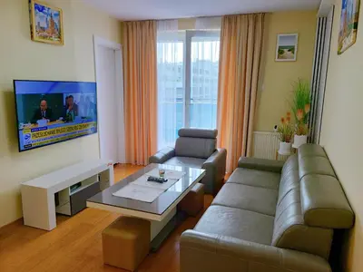 Telewizja i/lub zestaw kina domowego w obiekcie APARTAMENT PANORAMA w360