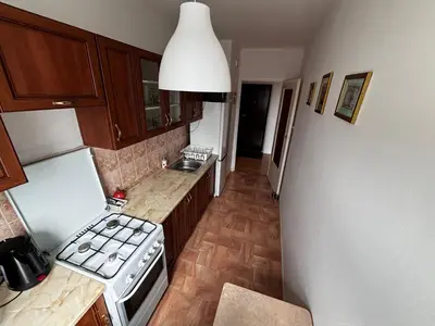 Kuchnia lub aneks kuchenny w obiekcie Mieszkanie RETRO 57m2