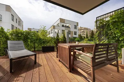 Budynek, w którym mieści się apartament