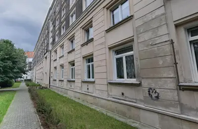 Budynek, w którym mieści się apartament