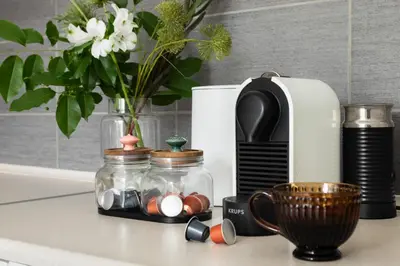 Zestaw do parzenia kawy i herbaty w obiekcie Aleja Wyzwolenia 9 by Homeprime