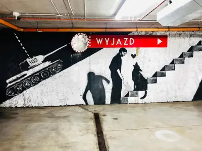 Plan piętra w obiekcie Filmowa kawalerka z uroczym tarasem i garażem podziemnym