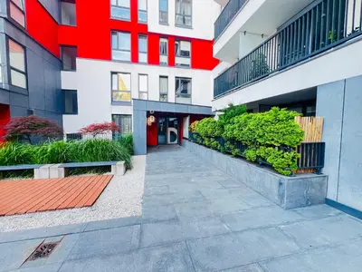 Budynek, w którym mieści się apartament