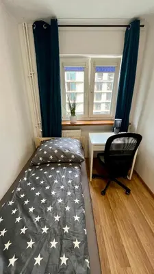 Łóżko lub łóżka w pokoju w obiekcie Rooms in Warsaw - C116-118