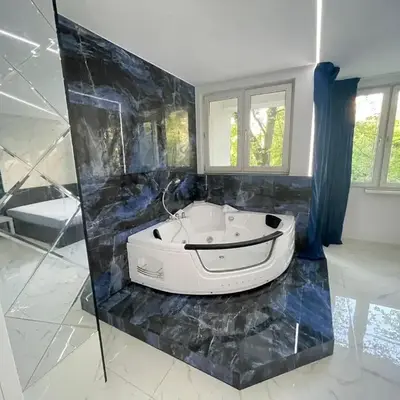 YOURAPART Karmelicka z Jacuzzi