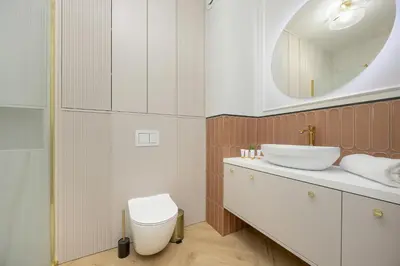 Łazienka w obiekcie Żupnicza Elegant Apartment with Balcony Warsaw by Noclegi Renters