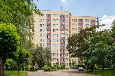 Budynek, w którym mieści się apartament