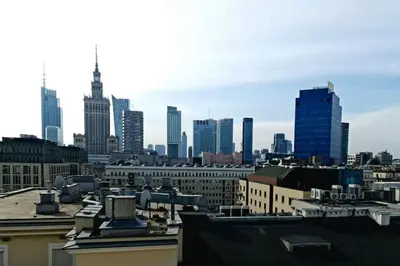 Widok na miasto Warszawa z tego apartamentu