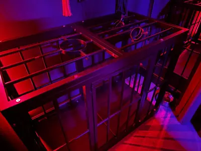 Plan piętra w obiekcie Secret BDSM - Stylowy i klimatyczny apartament dla dorosłych, NEW - Fotel GYNO, klimatyzacja, parking podziemny