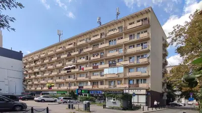 Budynek, w którym mieści się apartament