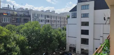 Budynek, w którym mieści się apartament
