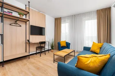 Telewizja i/lub zestaw kina domowego w obiekcie Zamoyskiego 37 by Homeprime
