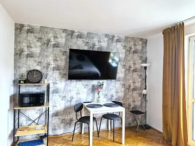 Telewizja i/lub zestaw kina domowego w obiekcie Super central, amazing view! 55''smart TV & fast WiFi