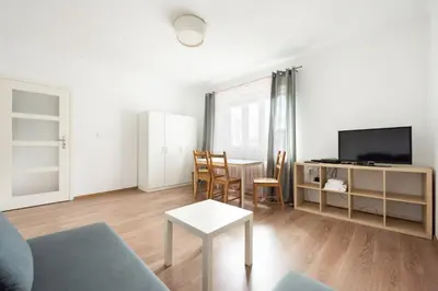 Telewizja i/lub zestaw kina domowego w obiekcie Nowolipki Standard Studio by BookingHost