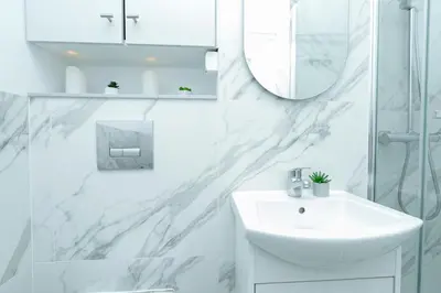Łazienka w obiekcie Bagno 7 grey - Stacja metra 300m - underground station 300m Better Rental