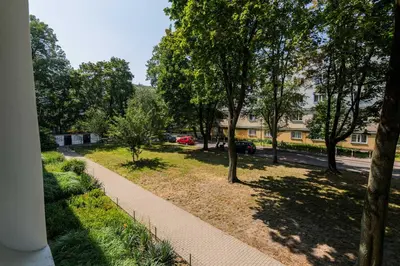 Ogród w obiekcie Nowolipki 9 SuperApart Blisko metra Ratusz
