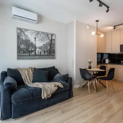 Urban Chic - Cozy Studio Apartment - City Center - Sienna street