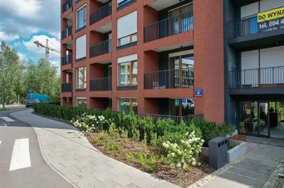 Budynek, w którym mieści się apartament