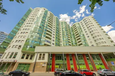Budynek, w którym mieści się apartament