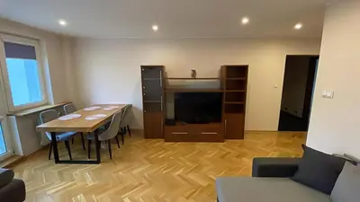 Telewizja i/lub zestaw kina domowego w obiekcie Labo Apartment Ursynów Natolin