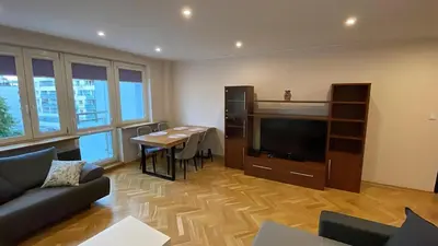 Telewizja i/lub zestaw kina domowego w obiekcie Labo Apartment Ursynów Natolin