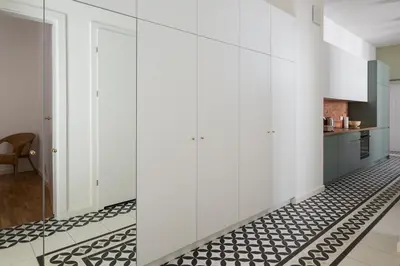 Kuchnia lub aneks kuchenny w obiekcie Wilcza City Centre Deluxe Apartment by BookingHost