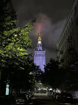 Budynek, w którym mieści się apartament