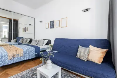 Część wypoczynkowa w obiekcie SuperApart Tarchomińska apt 20 - Studio z Wi-Fi