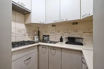Kuchnia lub aneks kuchenny w obiekcie UrbanNest - Cozy studio - Bagno 7