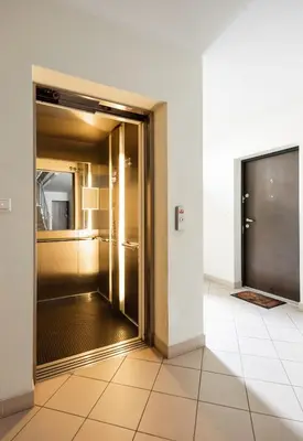Plan piętra w obiekcie Las Bródnowski Comfort Apartment by BookingHost
