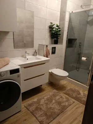 Łazienka w obiekcie Powstańców 32