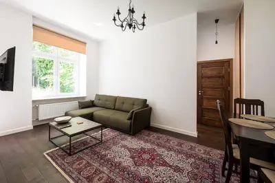 Część wypoczynkowa w obiekcie Hoża City Centre Apartment by BookingHost