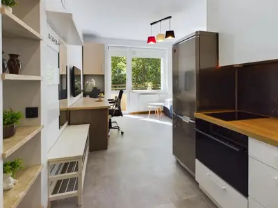 Kuchnia lub aneks kuchenny w obiekcie Beautiful Studio Perfect for Remote Work by Noclegi Renters