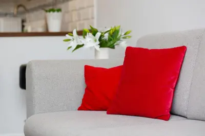 Część wypoczynkowa w obiekcie Modern Pereca Apartment close to Metro Rondo ONZ by Noclegi Renters