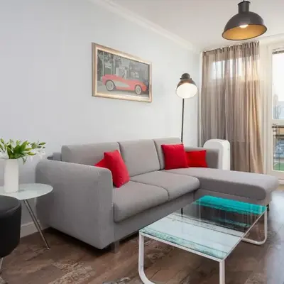 Modern Pereca Apartment close to Metro Rondo ONZ by Noclegi Renters