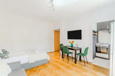 Telewizja i/lub zestaw kina domowego w obiekcie ShortStayPoland Jana Krysta B166
