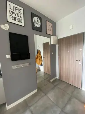 Telewizja i/lub zestaw kina domowego w obiekcie Apartament w super lokalizacji Warszawa