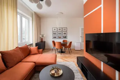 Telewizja i/lub zestaw kina domowego w obiekcie Warsaw Dream Apartment by BookingHost