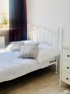 Łóżko lub łóżka w pokoju w obiekcie 40 m2 Apartament City Centrum- 1km od Dworca Centralnego- Piękny Widok na Warszawę- Nowo grodzka