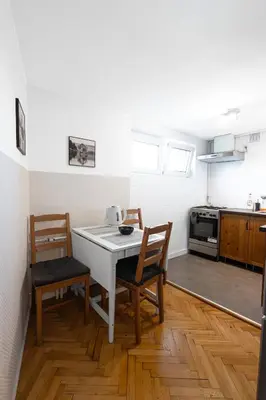Kuchnia lub aneks kuchenny w obiekcie ClickTheFlat Wilson Square Apart Rooms